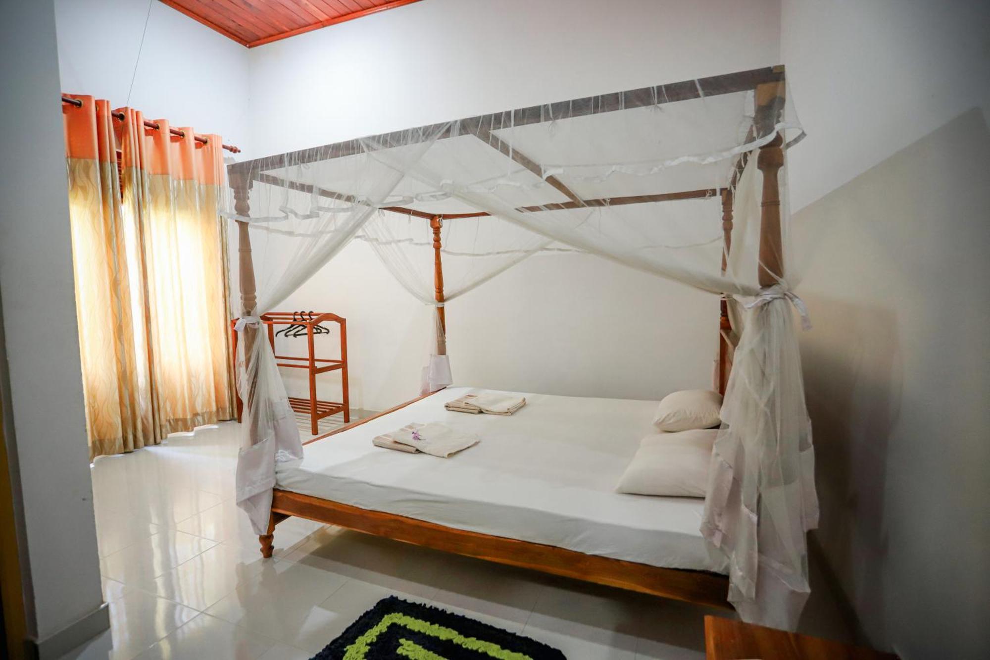 Serene Home Stay Udawalawe Bagian luar foto